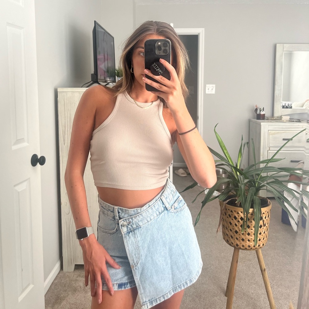 NEW h&m tan halter top